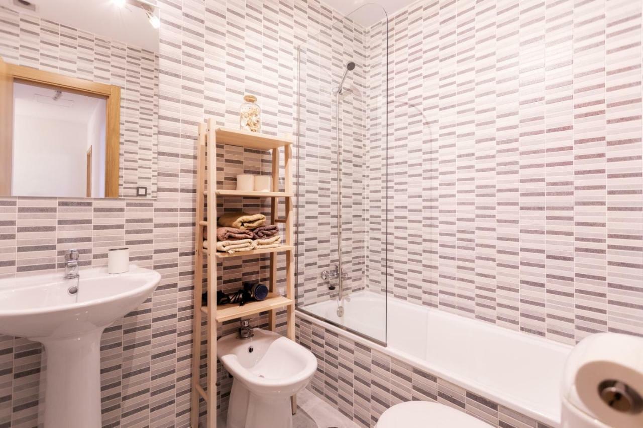 -Malagasunapts- Rooftop Pool & Free Parking 외부 사진